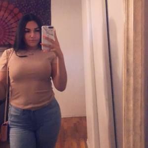 Meet your Posher, Marisa